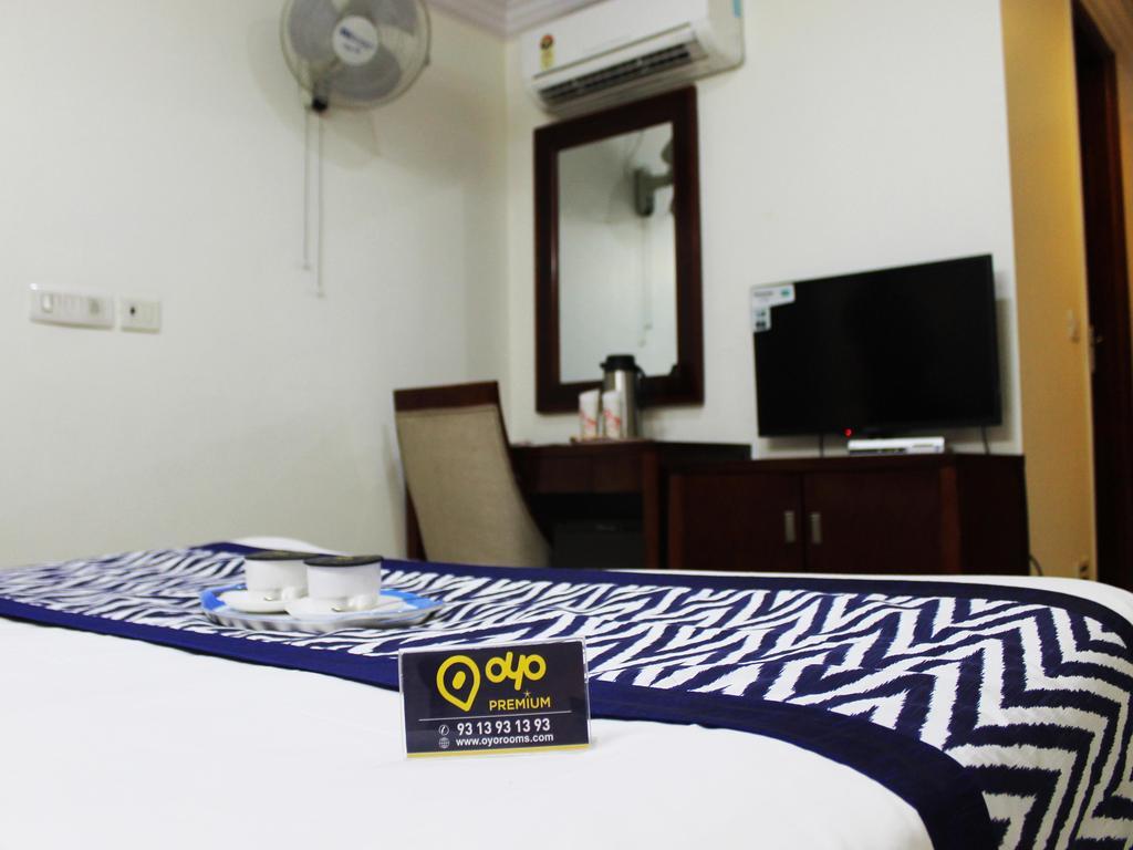 فندق Oyo Premium Kaushambi Indirapuram الغرفة الصورة