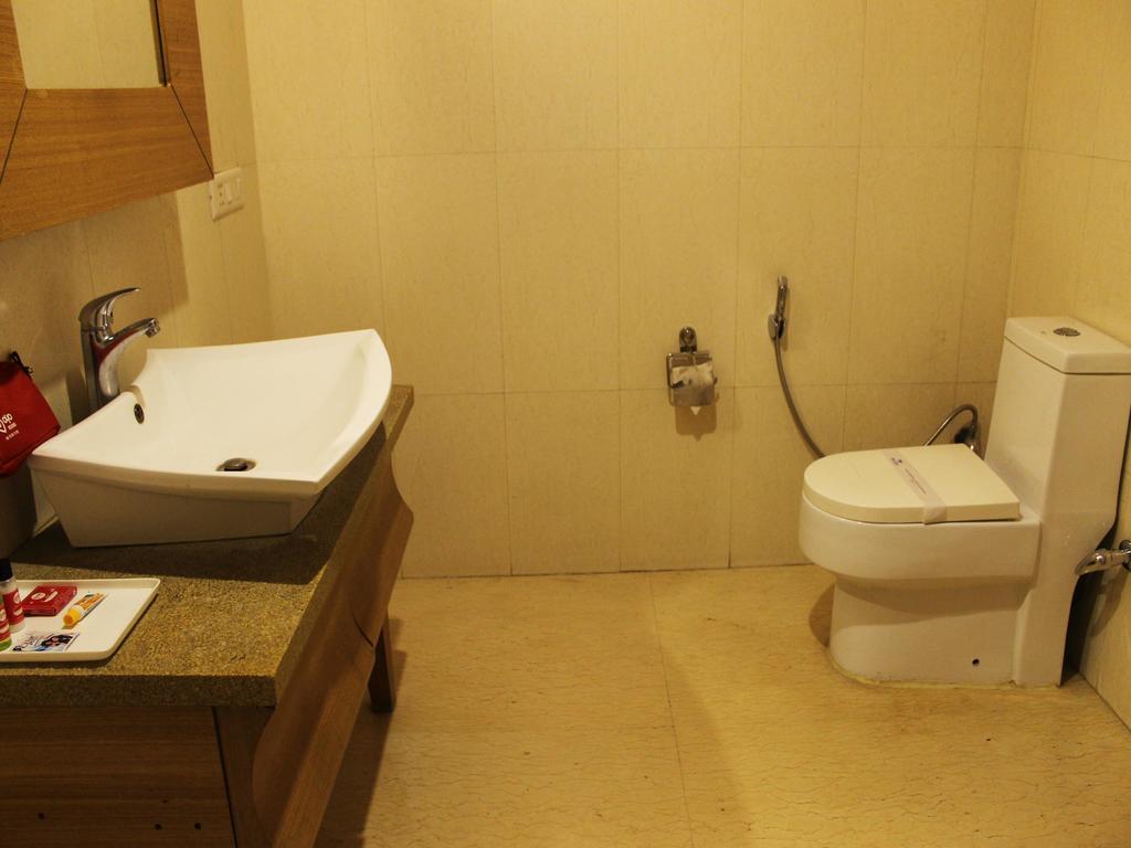 فندق Oyo Premium Kaushambi Indirapuram المظهر الخارجي الصورة